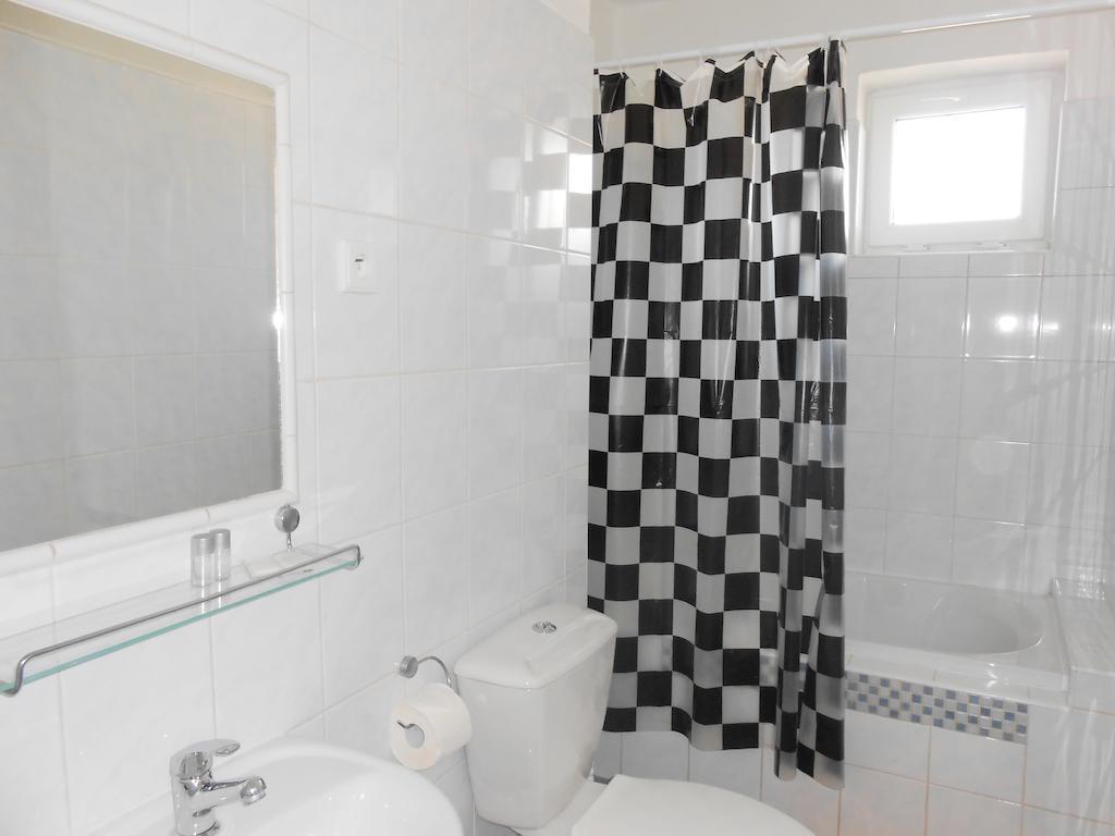White Rabbit Hall Hotel Podebrady Room photo
