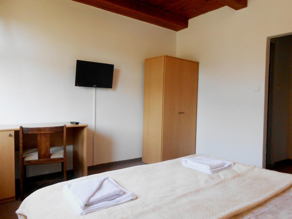 White Rabbit Hall Hotel Podebrady Room photo