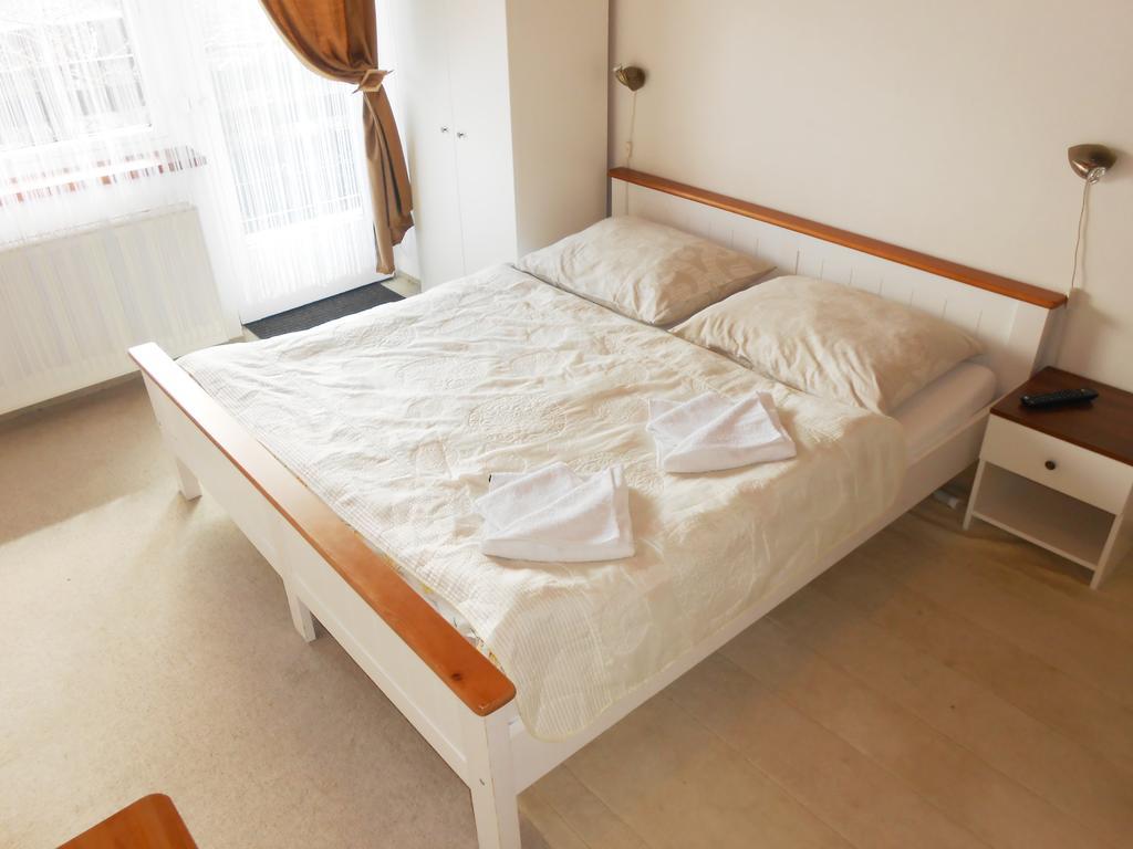 White Rabbit Hall Hotel Podebrady Room photo