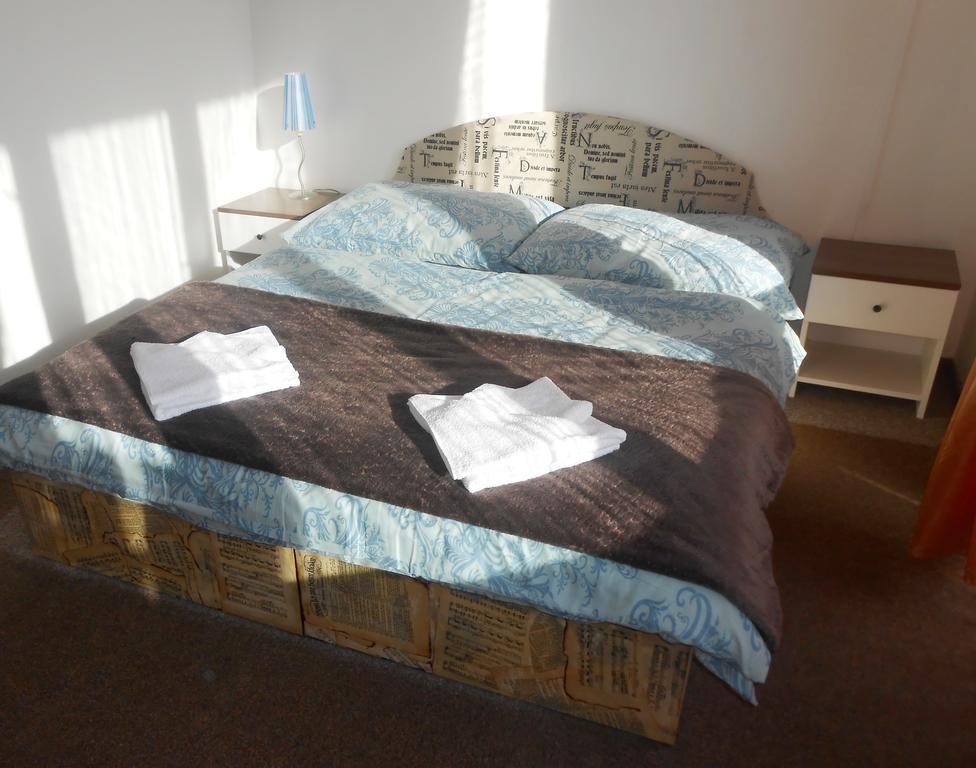 White Rabbit Hall Hotel Podebrady Room photo